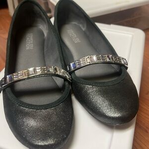 Ladies Kenneth Cole dress Mary Janes with embellished strap